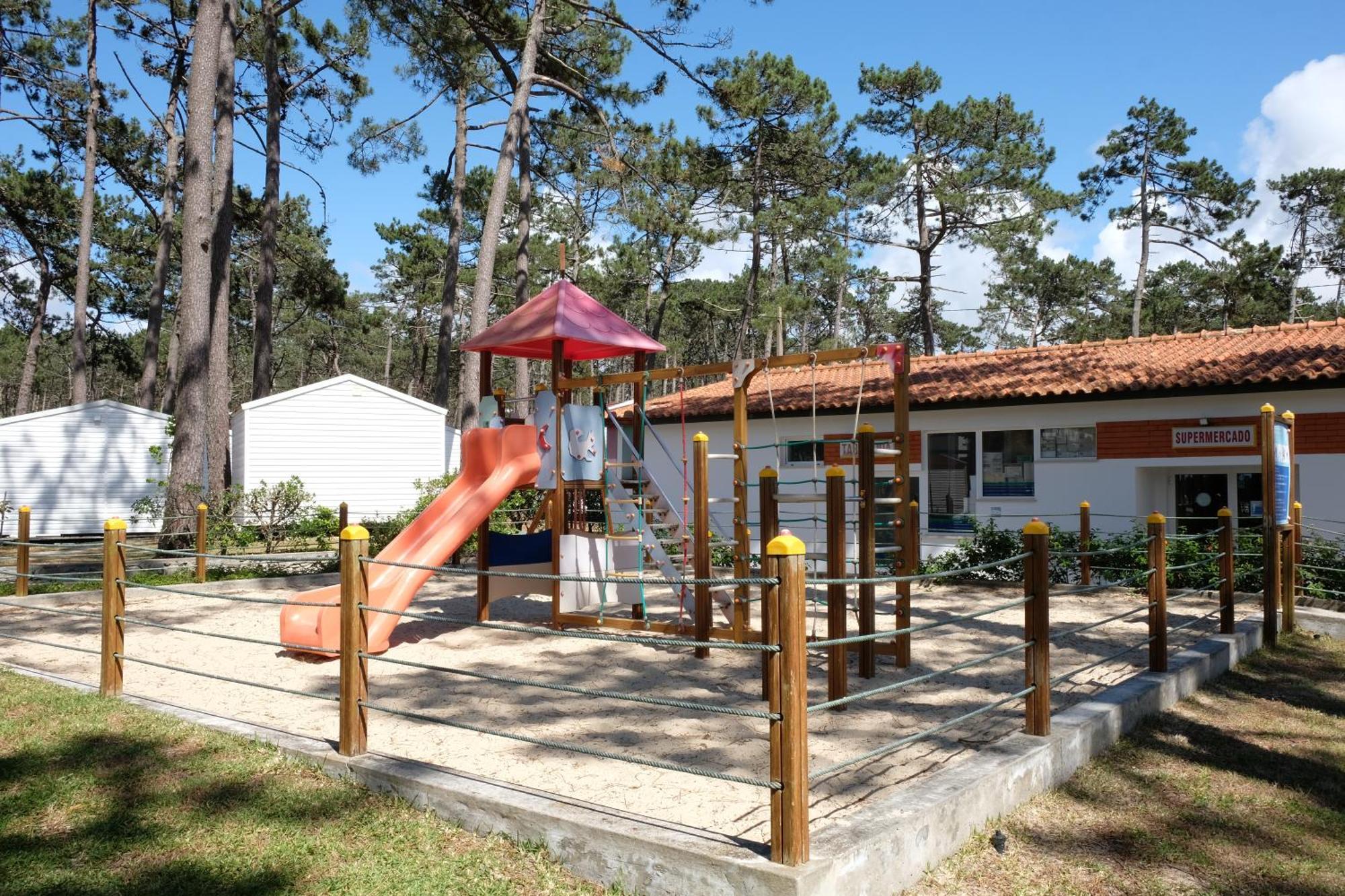 Parque De Campismo Orbitur Sao Pedro De Moel Hotel Luaran gambar